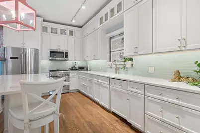 1329 N Dearborn Street #3, Chicago, IL 60610 - Photo 5