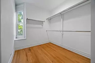 2215 W Roscoe St, Chicago, IL 60618 - Photo 23