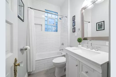 2215 W Roscoe Street, Chicago, IL 60618 - Photo 27