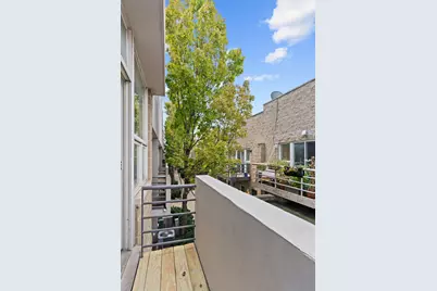 2826 N Talman Avenue #O, Chicago, IL 60618 - Photo 13