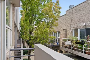 2826 N Talman Ave, Chicago, IL 60618 - Photo 13