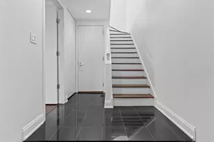 2826 N Talman Ave, Chicago, IL 60618 - Photo 3
