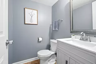 49 McKinley Ln, Streamwood, IL 60107 - Photo 11