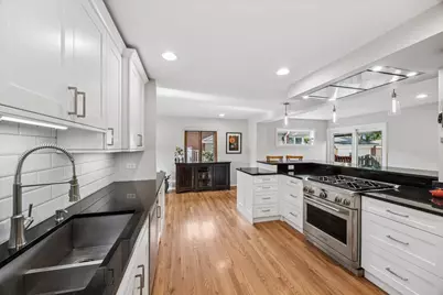 1100 N Oak Park Avenue, Oak Park, IL 60302 - Photo 9