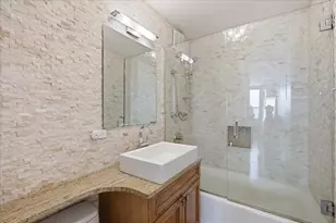 655 W Irving Park Rd, Chicago, IL 60613 - Photo 15