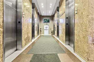 655 W Irving Park Rd, Chicago, IL 60613 - Photo 19