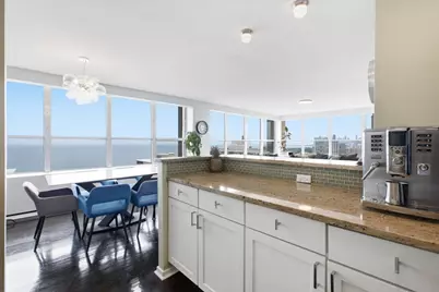 655 W Irving Park Road #2701, Chicago, IL 60613 - Photo 13