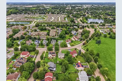 1141 Golden Oaks Parkway, Aurora, IL 60506 - Photo 33