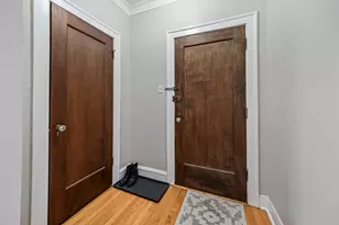 356 Ridge Ave, Evanston, IL 60202 - Photo 3