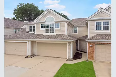 218 Woodstone Drive, Buffalo Grove, IL 60089 - Photo 1