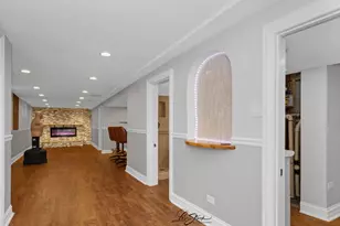 5441 S Hunt Ave, Summit, IL 60501 - Photo 17