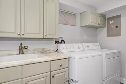 5441 S Hunt Avenue, Summit, IL 60501 - Photo 19