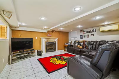 [Address not provided], Chicago, IL 60638 - Photo 13