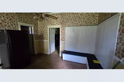 514 N Cherry Street, Centralia, IL 62801 - Photo 7