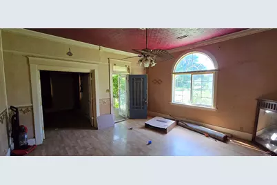 514 N Cherry Street, Centralia, IL 62801 - Photo 3