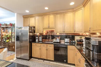 [Address not provided], Niles, IL 60714 - Photo 15