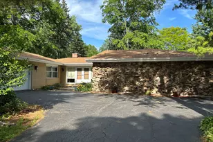 36461 N US Highway 45, Lake Villa, IL 60046 - Photo 3