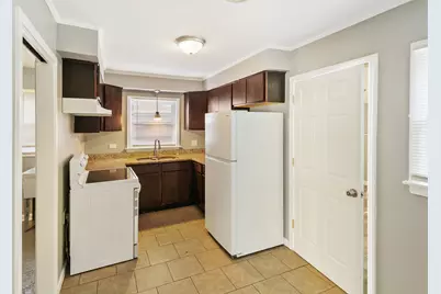 17306 Holmes Avenue, Hazel Crest, IL 60429 - Photo 5