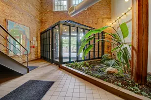5235 N Ravenswood Ave, Chicago, IL 60640 - Photo 17