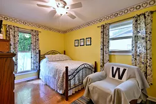 1157 Elmwood Ln, Elk Grove Village, IL 60007 - Photo 19