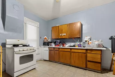 828 N Winnebago Street, Rockford, IL 61103 - Photo 5