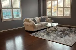 300 Village Circle, Willow Springs, IL 60480 - Photo 5