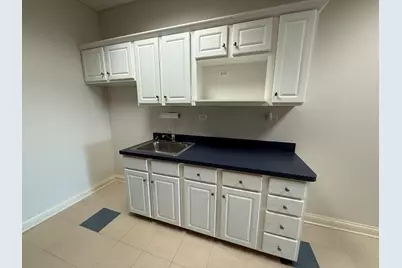 1880 W Winchester Road #204, Libertyville, IL 60048 - Photo 19