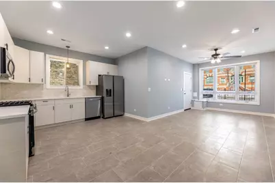 3031 W Warren Boulevard, Chicago, IL 60612 - Photo 3