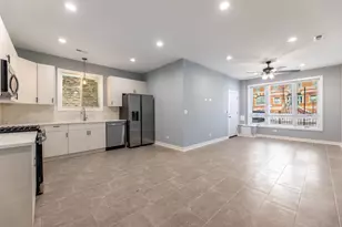 3031 W Warren Blvd, Chicago, IL 60612 - Photo 3