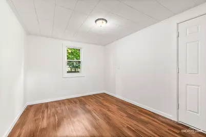 213 N Main Street, Sandwich, IL 60548 - Photo 9