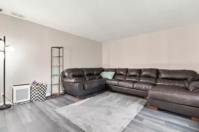 25196 W Monaville Road, Lake Villa, IL 60046 - Photo 5