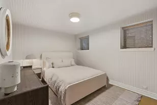 2038 N Seminary Ave, Chicago, IL 60614 - Photo 17