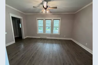 427 N 12th Street, Rochelle, IL 61068 - Photo 7