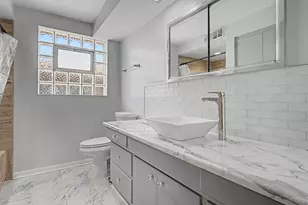 1630 E 92nd Pl, Chicago, IL 60617 - Photo 5