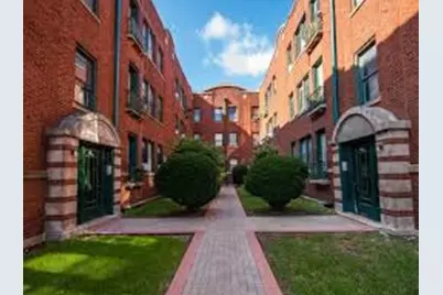 3944 N Fremont Street #1, Chicago, IL 60613 - Photo 1