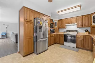2 Pepperell on Asbury, Rolling Meadows, IL 60008 - Photo 11