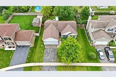 752 Prairie Pond Circle, Malta, IL 60150 - Photo 37