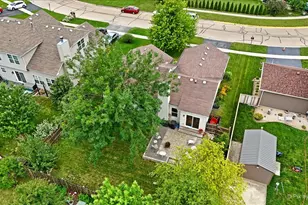 752 Prairie Pond Cir, Malta, IL 60150 - Photo 9