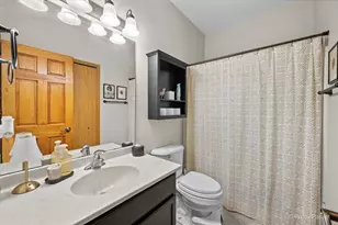 752 Prairie Pond Cir, Malta, IL 60150 - Photo 21