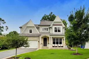 440 Sunset Dr, Wilmette, IL 60091 - Photo 1