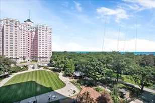 5455 N Sheridan Rd, Chicago, IL 60640 - Photo 13