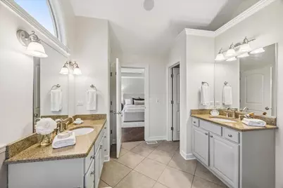 116 W Jefferson Avenue, Wheaton, IL 60187 - Photo 23