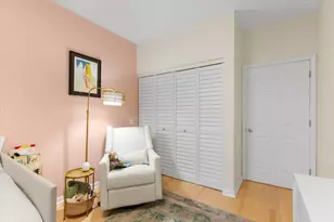 2040 W Belmont Ave, Chicago, IL 60618 - Photo 15