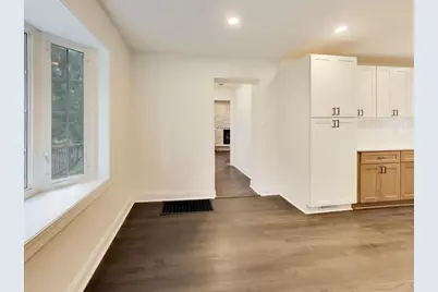 310 S Delphia Avenue, Park Ridge, IL 60068 - Photo 7