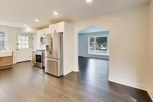 310 S Delphia Ave, Park Ridge, IL 60068 - Photo 9