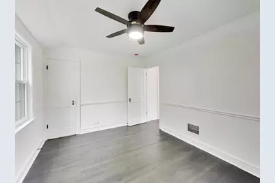 310 S Delphia Avenue, Park Ridge, IL 60068 - Photo 21