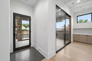 2644 N Lakewood Ave, Chicago, IL 60614 - Photo 11