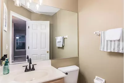 1211 N Lancaster Circle N, South Elgin, IL 60177 - Photo 19