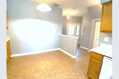 84 Harvest Gate, Lake in the Hills, IL 60156 - Photo 11