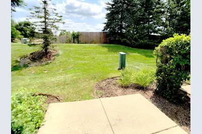 84 Harvest Gate, Lake in the Hills, IL 60156 - Photo 3